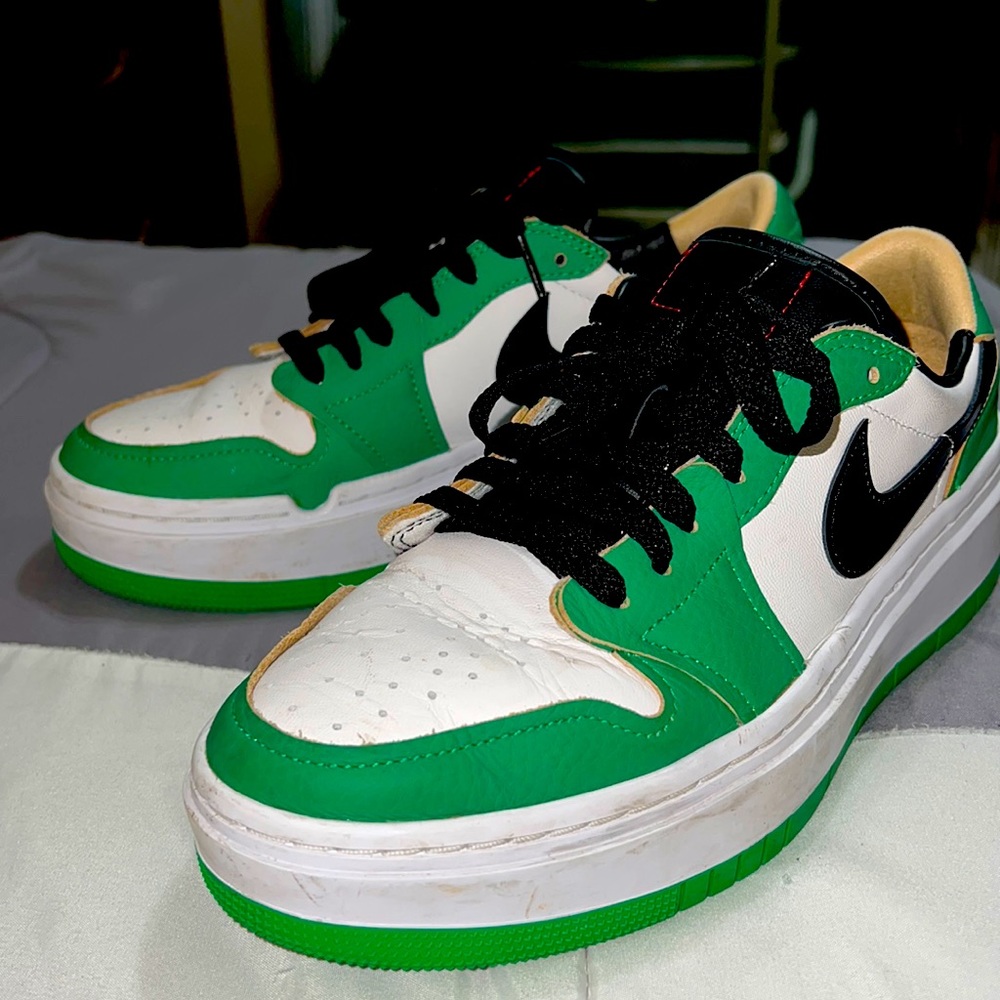 Nike shoes